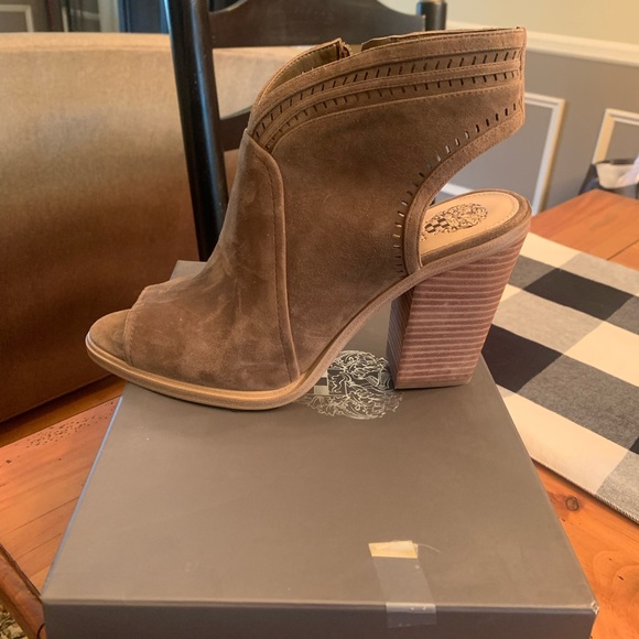 Booties - Picture 4 of 6